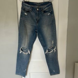American Eagle Mom Jean